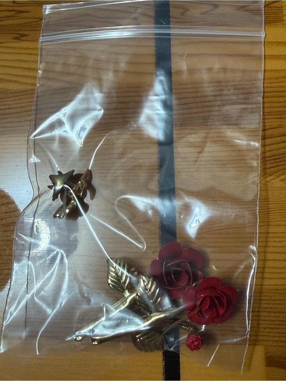Gold and Red Floral Rose Brooch Pin - Women Accessories